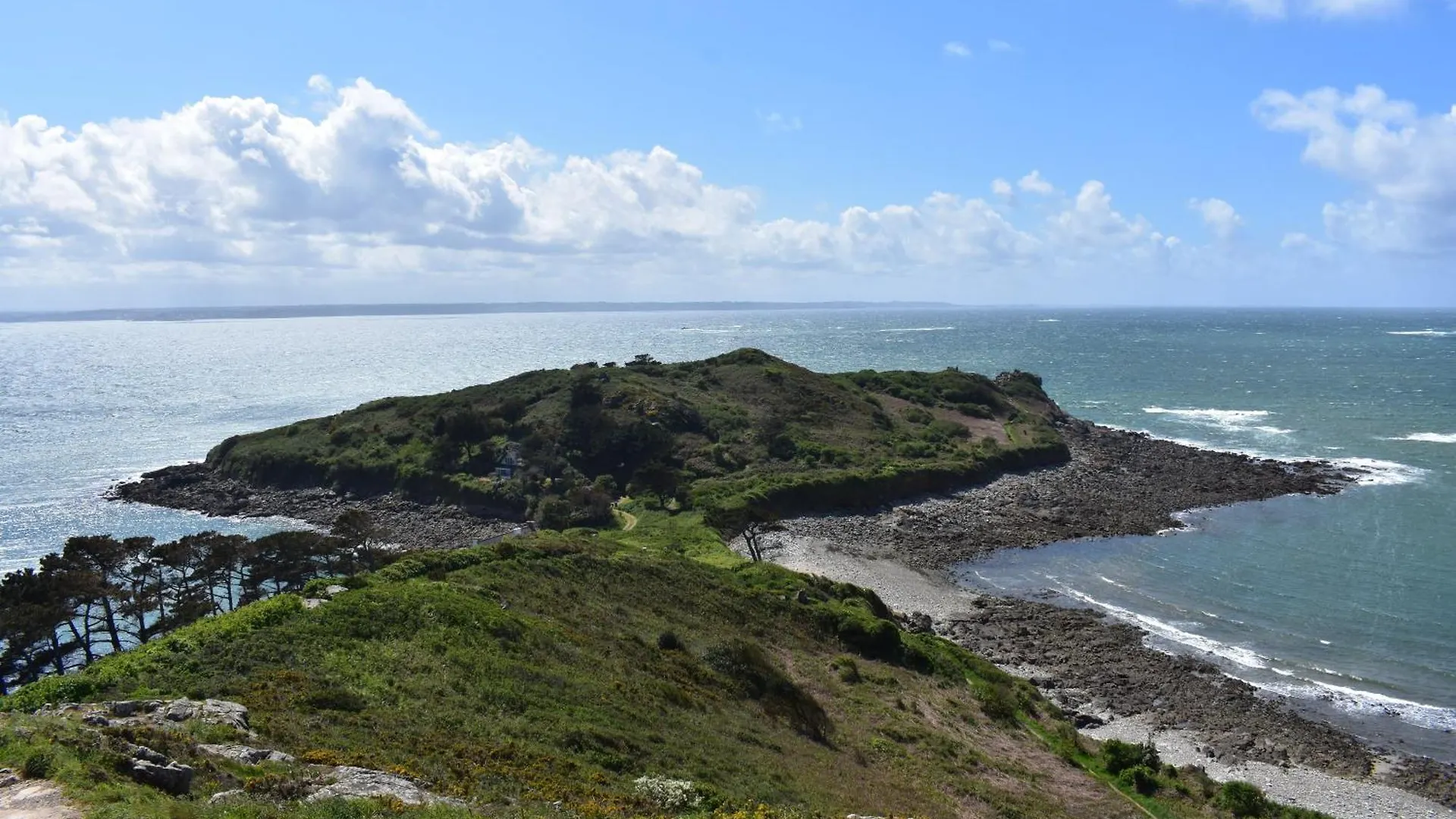 Ker Moumousse - Maison Bretonne, Elegante, Conviviale, 5 Min Plage Trebeurden Holiday home