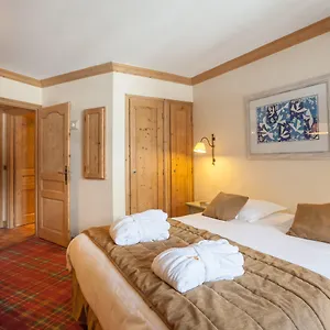 pierre-vacances-premium-arc-1950-le-village.hotels-rhonealpes.com/